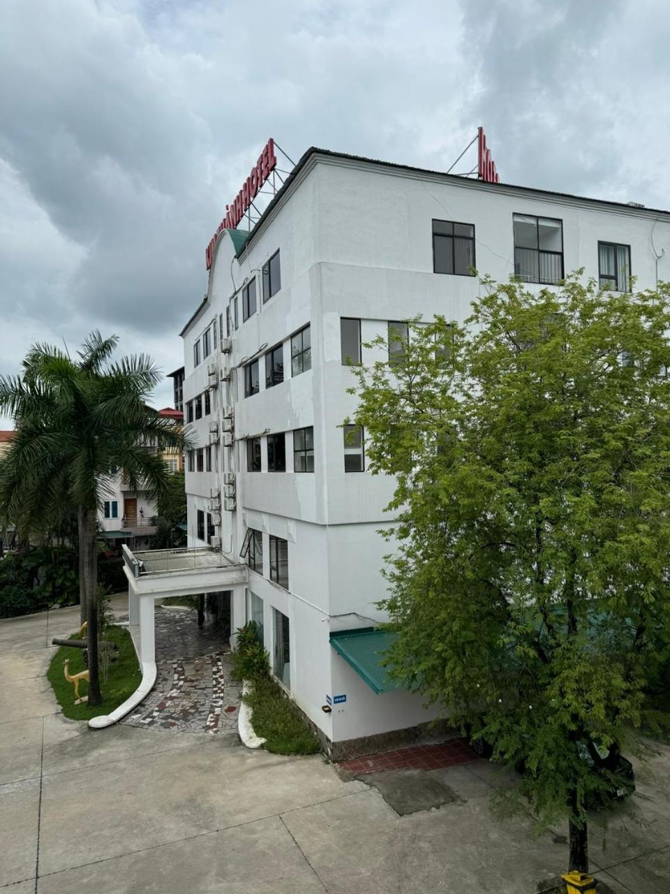 Kim Thanh Hotel, Vinh Phuc - Near Heron Lake Golf, Dam Vac Vinh Yen Εξωτερικό φωτογραφία